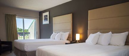 Hershey Farm Restaurant & Inn Room