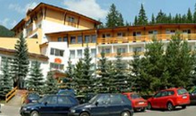 Relax Hotel Avena Exterior