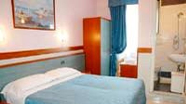 <b>Hotel Planet Room</b>