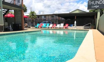 Thunderbird Lodge