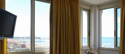 Hotel President Room