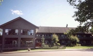 Waskesiu Lake Lodge & Convention Centre