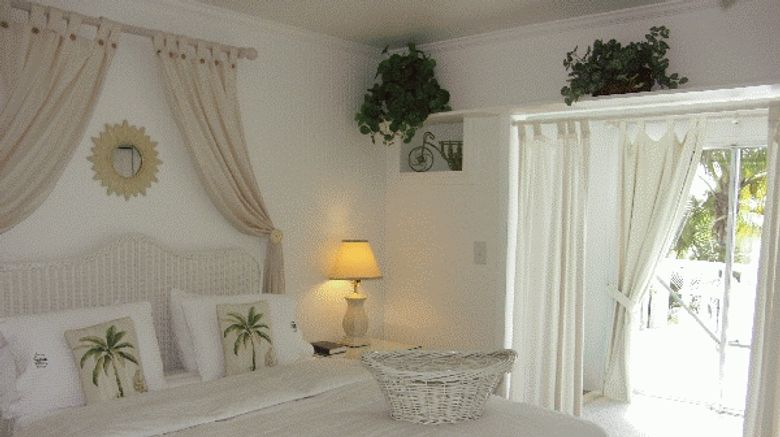 <b>Marco Island Lakeside Inn Florida Room</b>