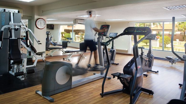 <b>Diamond Westlake Suites Hanoi Health</b>