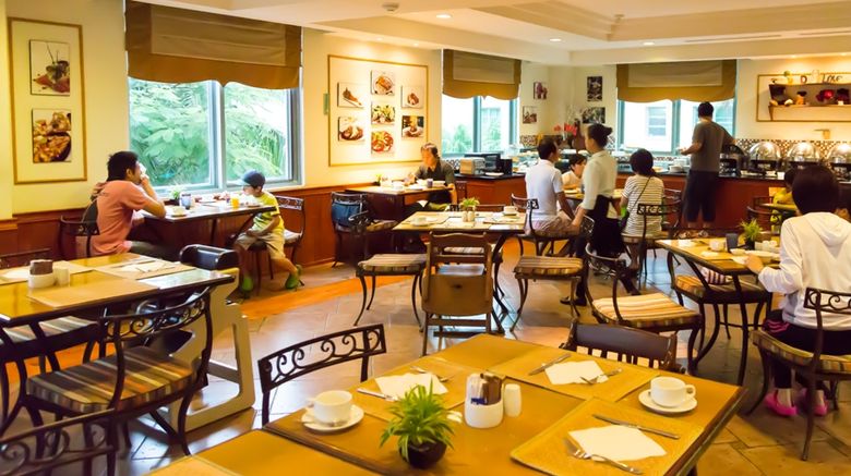 <b>Diamond Westlake Suites Hanoi Restaurant</b>