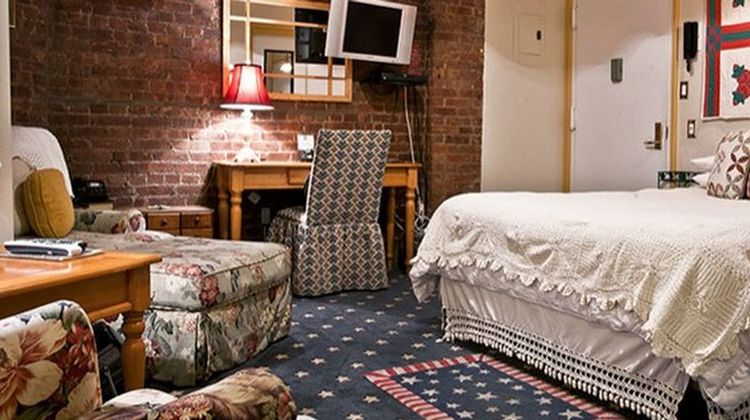 The Townhouse Inn of Chelsea Room