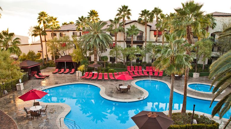 <b>Tuscany Suites & Casino Pool</b>