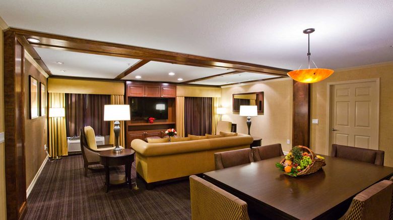 <b>Tuscany Suites & Casino Suite</b>
