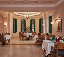 The Bay View Resort Taba Heights Restaurant