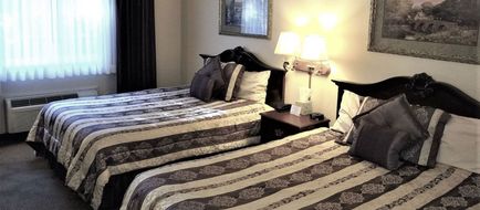 Hearthstone Inn & Suites Room