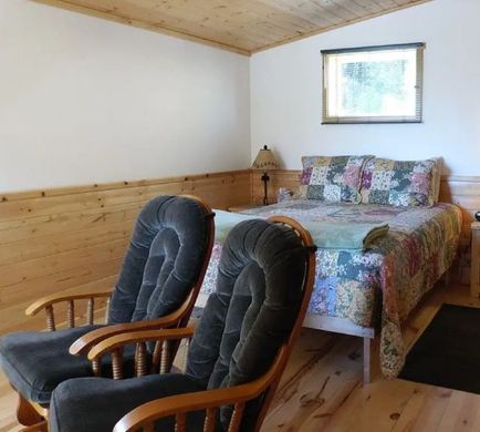 Rustic Roots Room