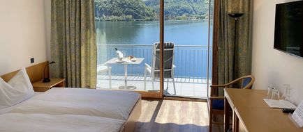 Tresa Bay Hotel Room