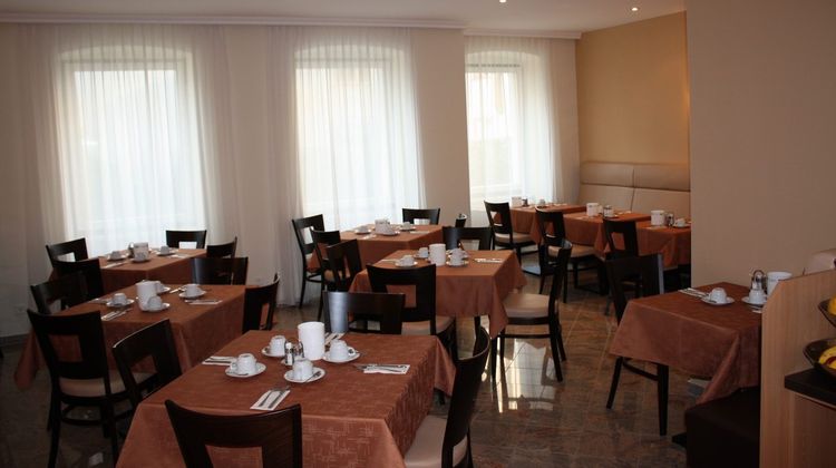 Hotel Lucia Restaurant
