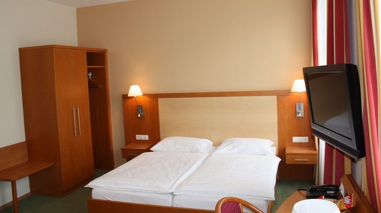 Hotel Lucia Room