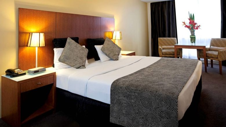 <b>Park Regis Griffins Suites Suite</b>