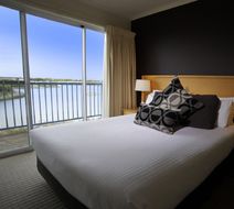 Quest Williamstown North Room