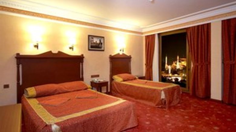 <b>Deluxe Golden Horn Hotel Room</b>