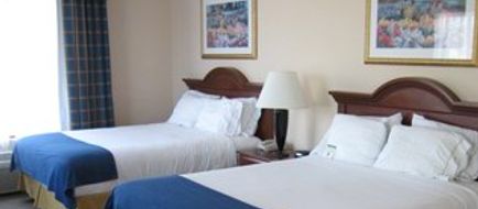 Oasis Inn & Suites Room