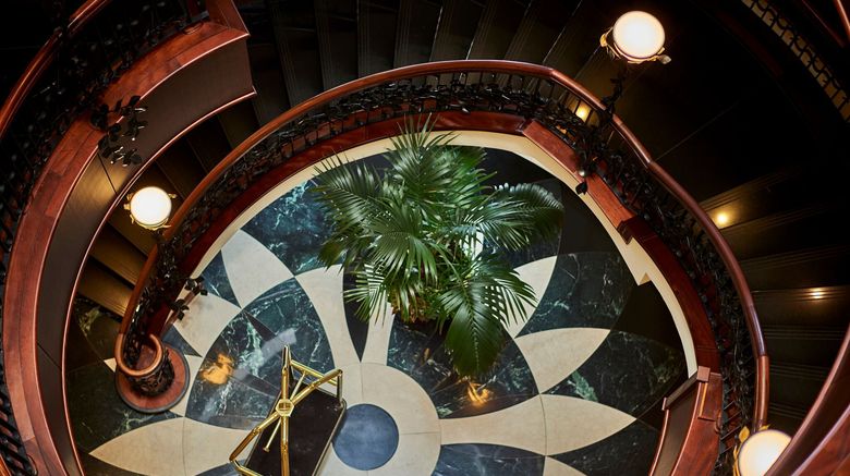 <b>French Quarter Inn Lobby</b>