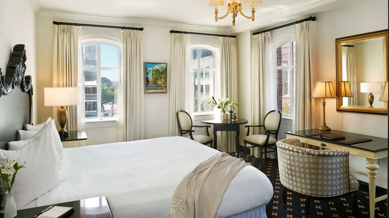 <b>French Quarter Inn Room</b>
