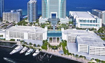 Signia by Hilton Diplomat Beach Resort