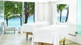 <b>Signia by Hilton Diplomat Beach Resort Spa</b>