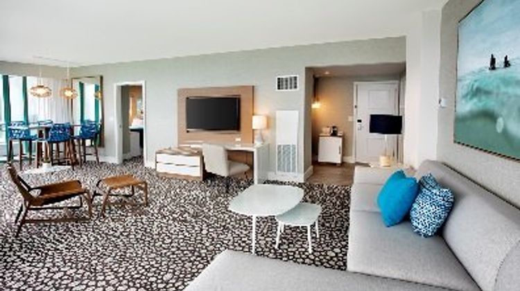 Signia by Hilton Diplomat Beach Resort Suite