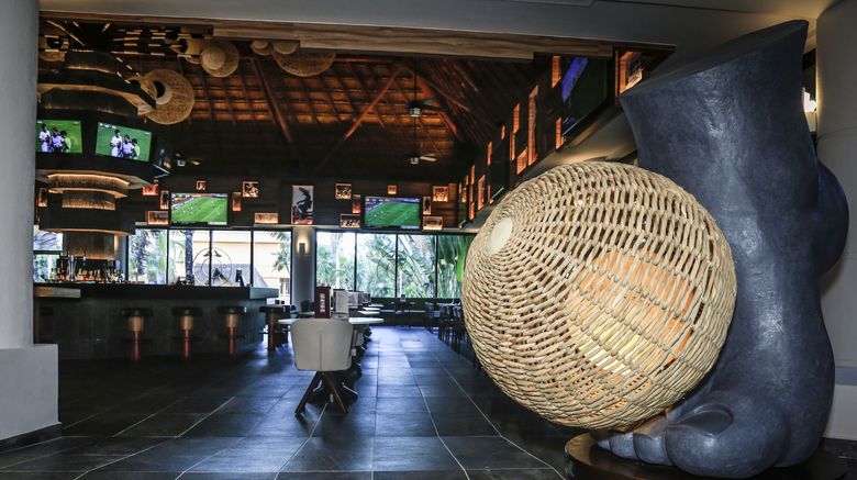 <b>Bahia Principe Luxury Akumal Bar/Lounge</b> <b>Bahia Principe Luxury Akumal Bar/Lounge</b>