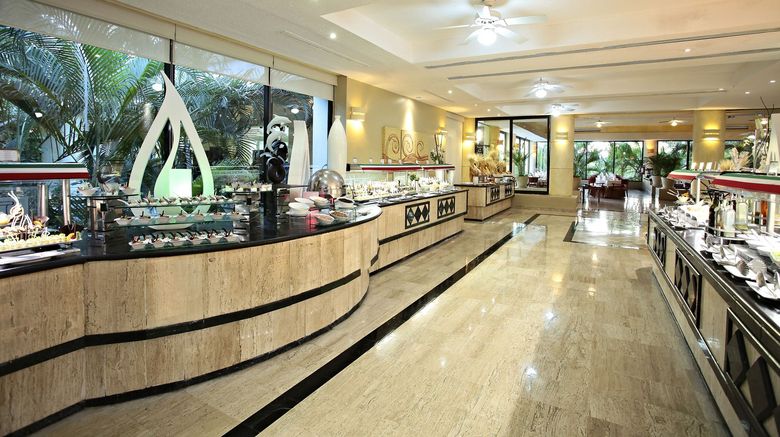 <b>Bahia Principe Luxury Akumal Restaurant</b> <b>Bahia Principe Luxury Akumal Restaurant</b>