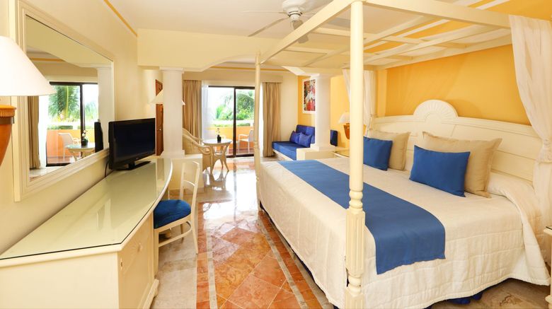 <b>Bahia Principe Luxury Akumal Room</b> <b>Bahia Principe Luxury Akumal Room</b>