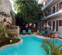 Maison del Embajador Pool