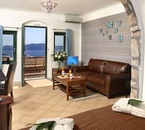 Panorama Studios & Suites Suite