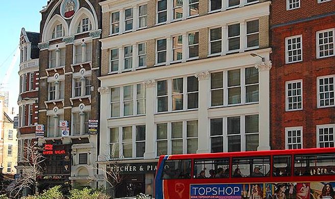 196 Bishopsgate Exterior