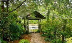 Kemeys Mountain Hideaway