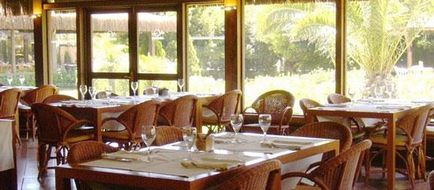 AGH Canet Hotel Restaurant