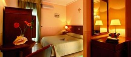 Hotel Santa Lucia Room