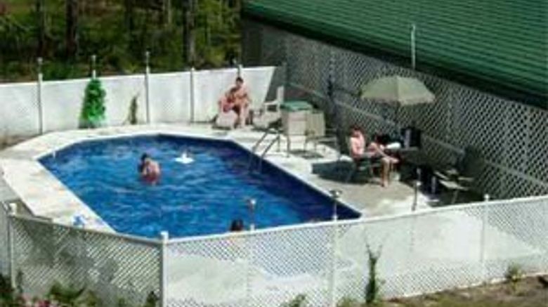 <b>Woodridge Bed & Breakfast of Louisiana Pool</b> <b>Woodridge Bed & Breakfast of Louisiana Pool</b>