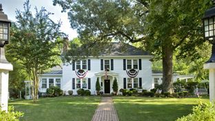 A Williamsburg White House B & B