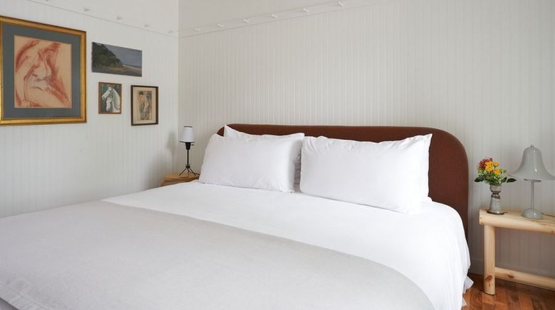<b>The Drifthaven at Gearhart Room</b>