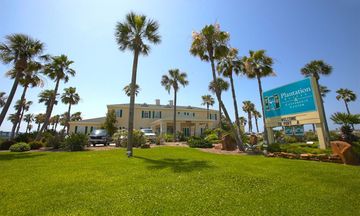 Plantation Suites