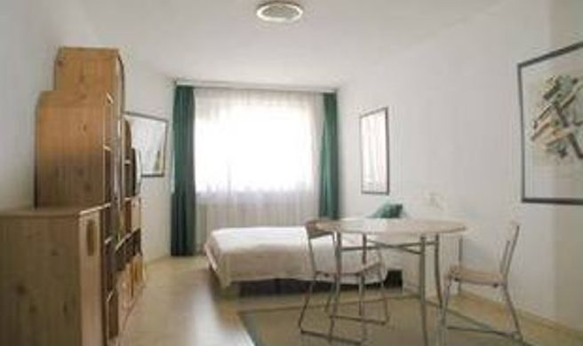 Dr Riess Apartments Room