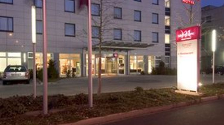 Sunday Hotel Dusseldorf City Nord Exterior