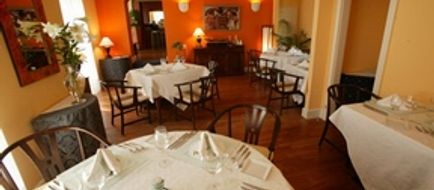 Uhu Villa Hotel & Restaurant Restaurant
