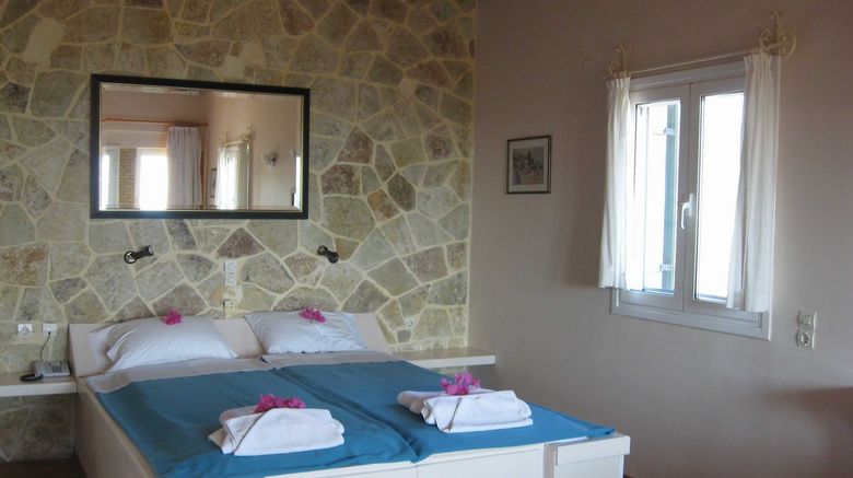 <b>Villas Cavo Marathia Room</b>