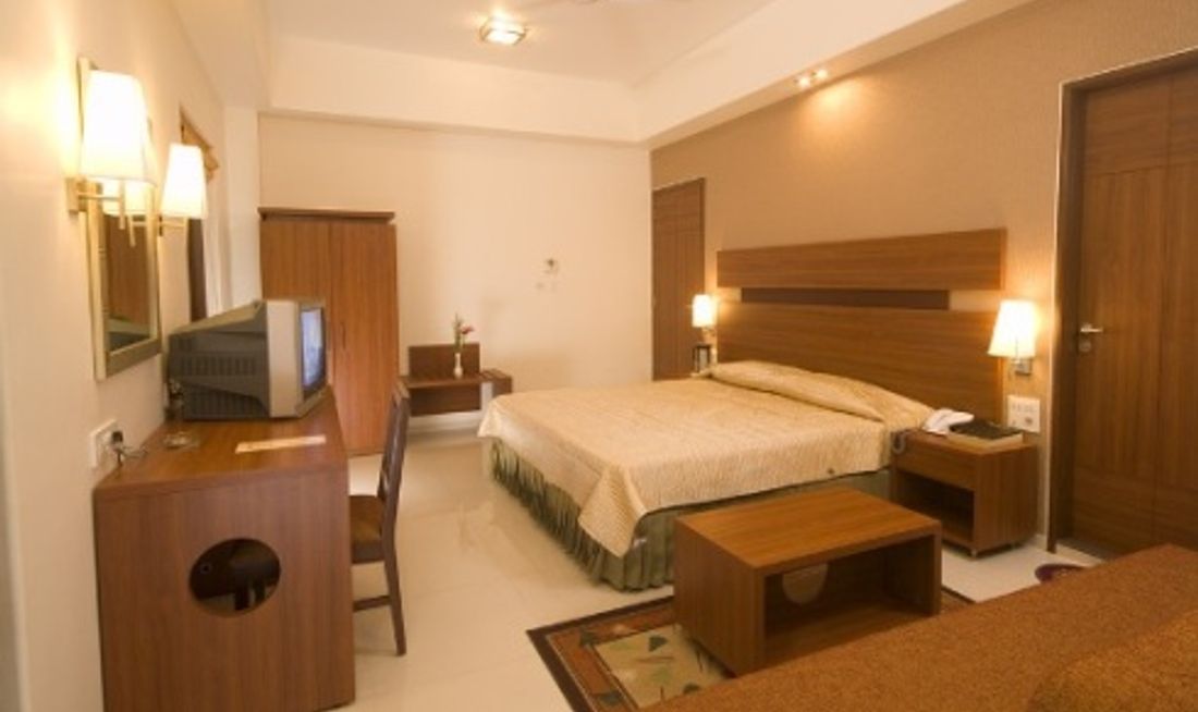 Chateau Windsor Hotel Room