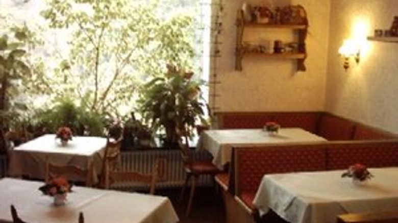<b>Nichtraucher-Hotel Garni Sonnenbring Restaurant</b> <b>Nichtraucher-Hotel Garni Sonnenbring Restaurant</b>