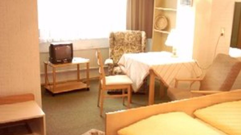 <b>Nichtraucher-Hotel Garni Sonnenbring Room</b> <b>Nichtraucher-Hotel Garni Sonnenbring Room</b>