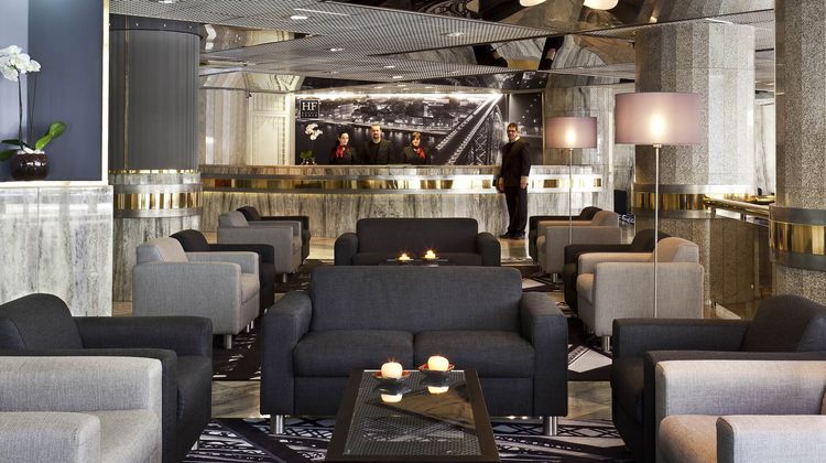 HF Fenix Porto Lobby