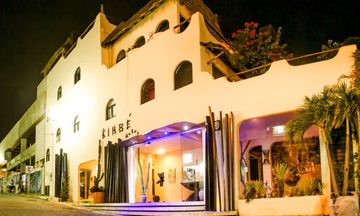 Kinbe Deluxe Boutique Hotel