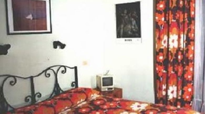 <b>Hotel Alexis Room</b>